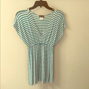 Blue and white stripe top